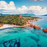 Sea Breeze Apartamento *