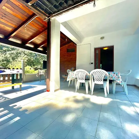 Sea Breeze Apartment Lotzorai
