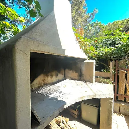 Sea Breeze Apartment