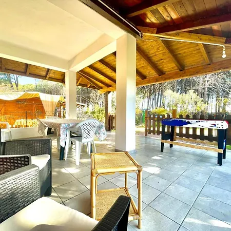 Sea Breeze Apartment *